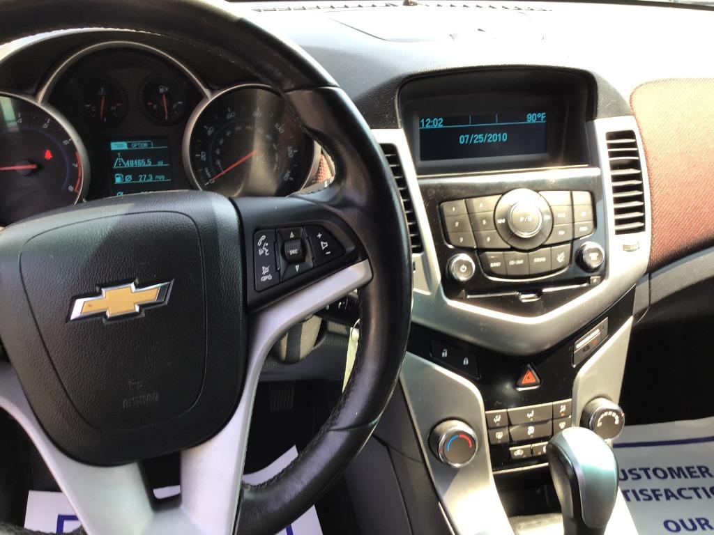 2014 Chevrolet Cruze - $13,500