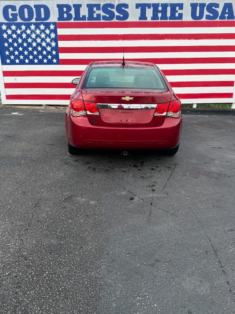 2014 Chevrolet Cruze - $13,500