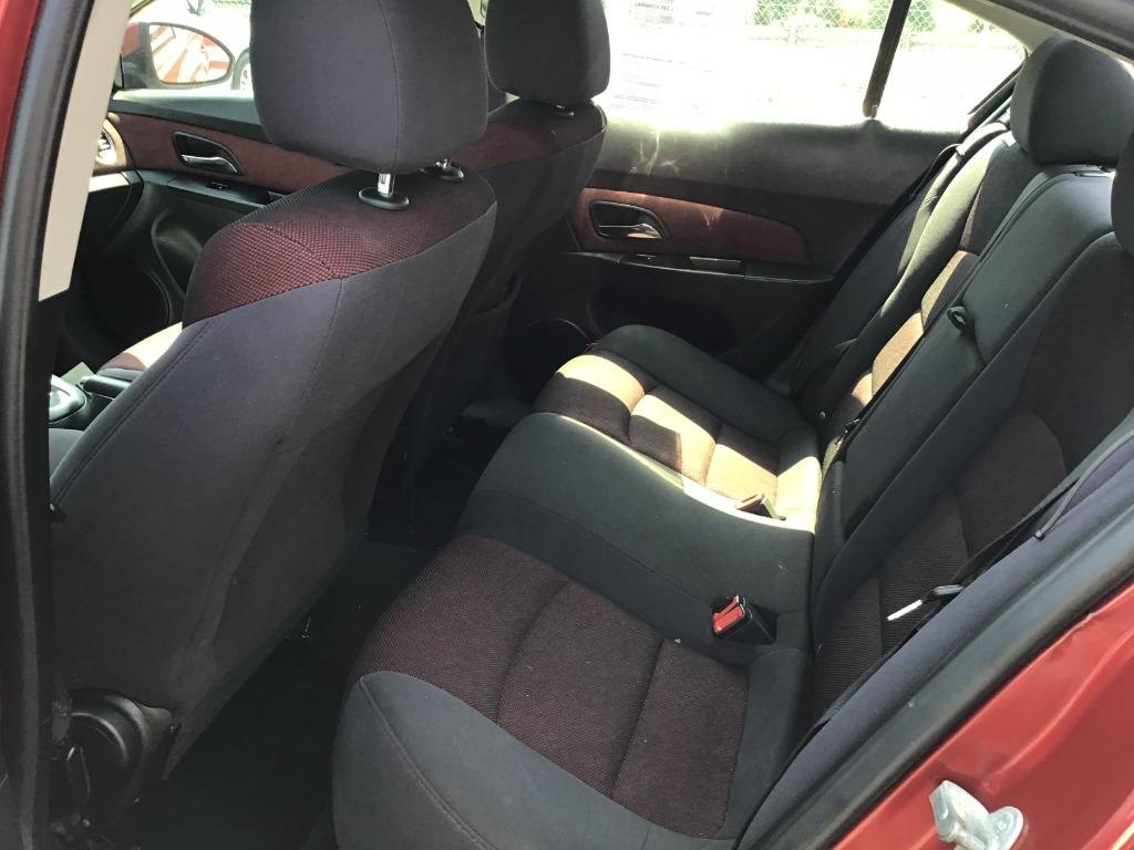 2014 Chevrolet Cruze - $13,500