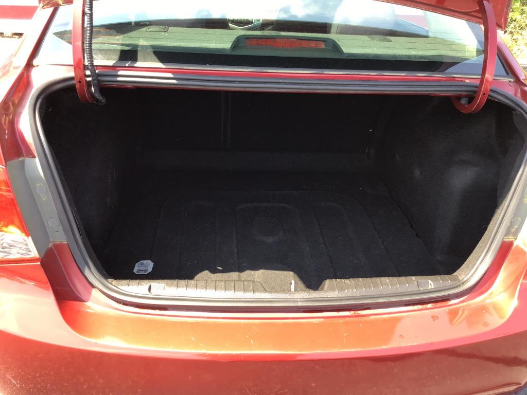 2014 Chevrolet Cruze - $13,500