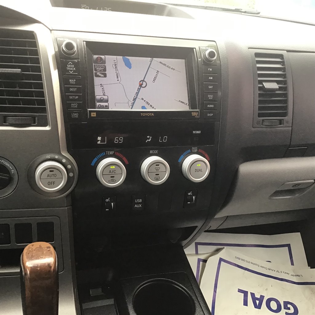 2013 Toyota Tundra Limited photo