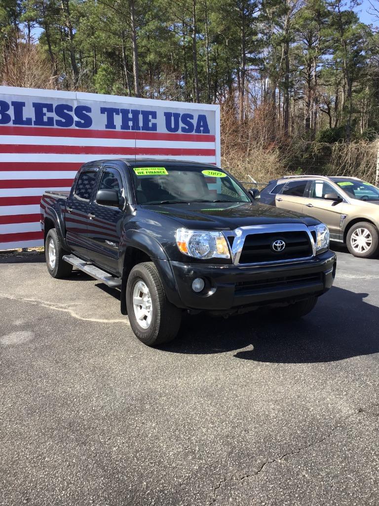 2009 Toyota Tacoma PreRunner V6 photo