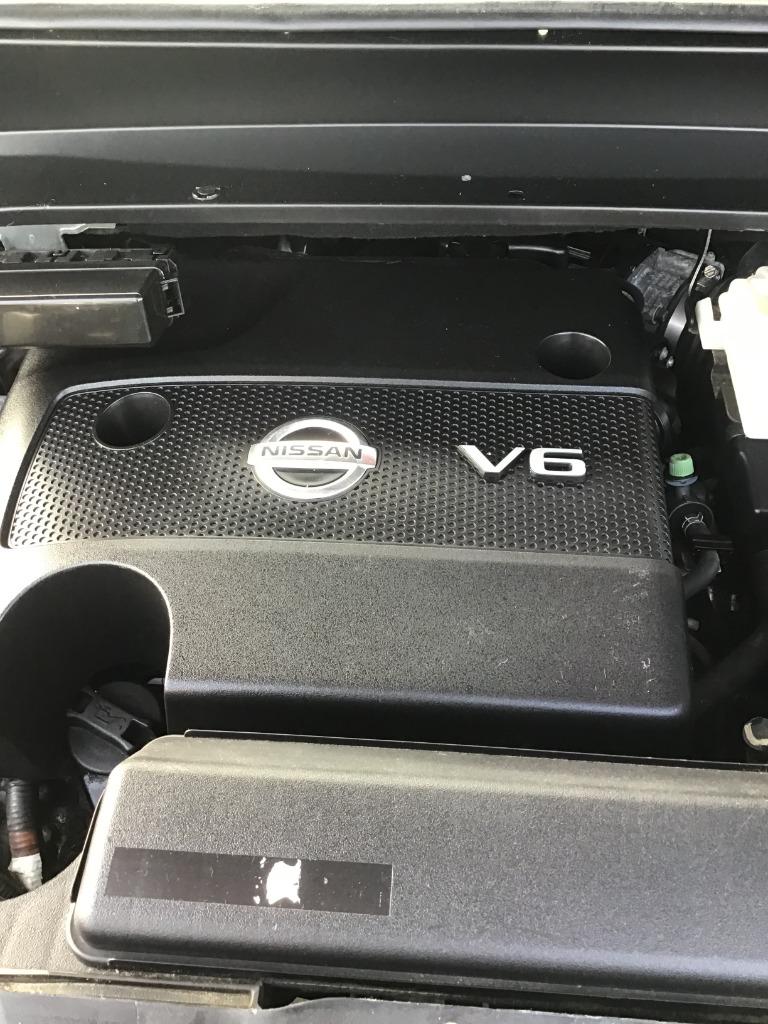 2013 Nissan Pathfinder S photo