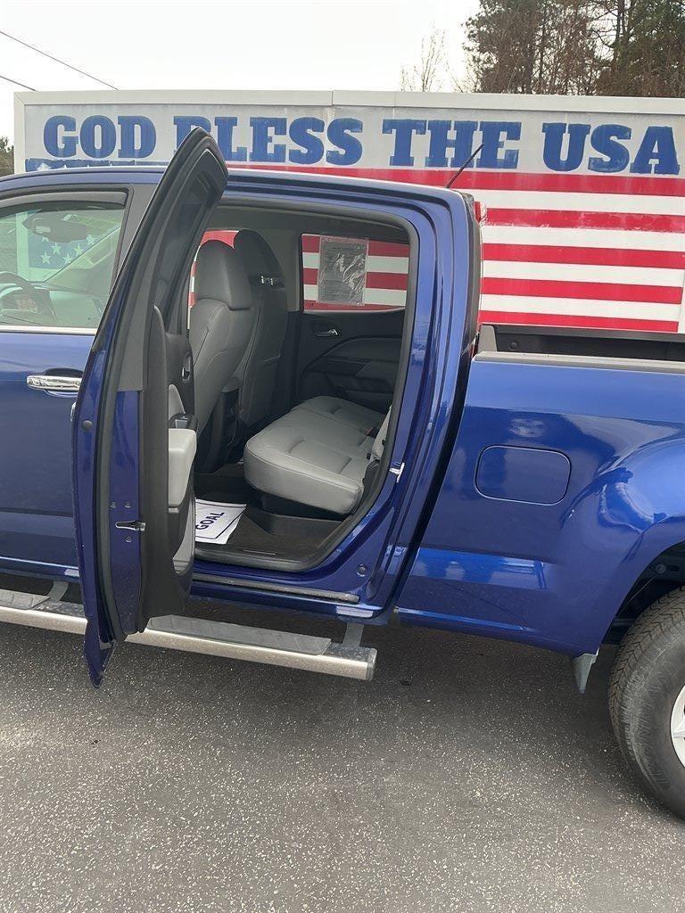 2015 Chevrolet Colorado - $21,500