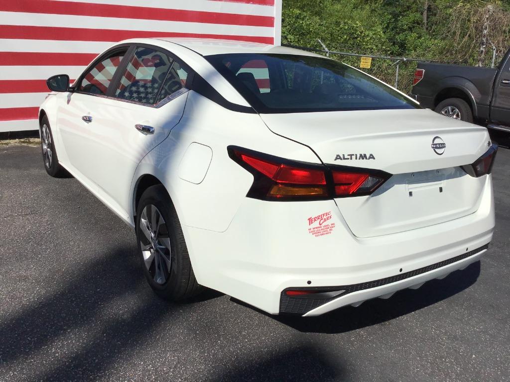 2024 Nissan Altima S photo 11