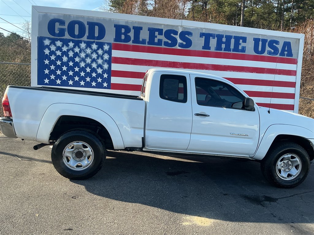 2007 Toyota Tacoma - $11,500