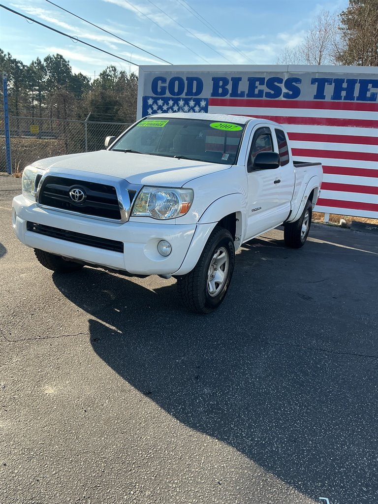 2007 Toyota Tacoma - $11,500
