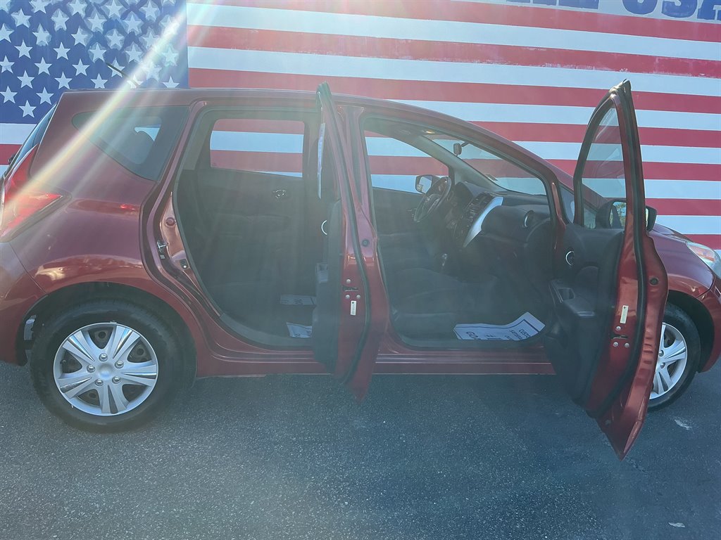 2015 Nissan Versa - $10,000