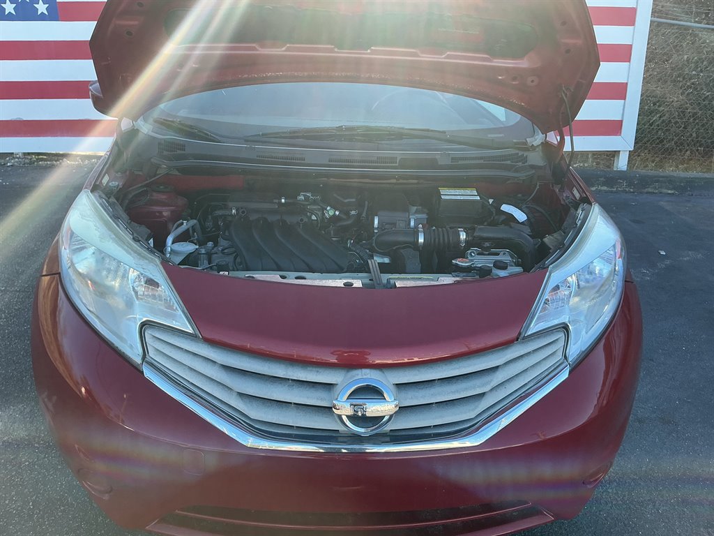 2015 Nissan Versa - $10,000