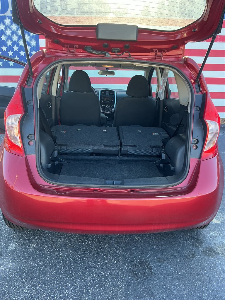2015 Nissan Versa - $10,000