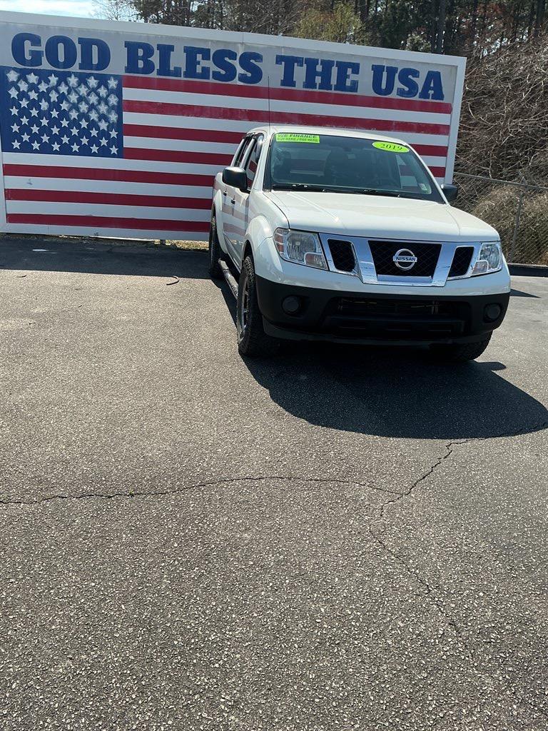 2019 Nissan Frontier - $15,000
