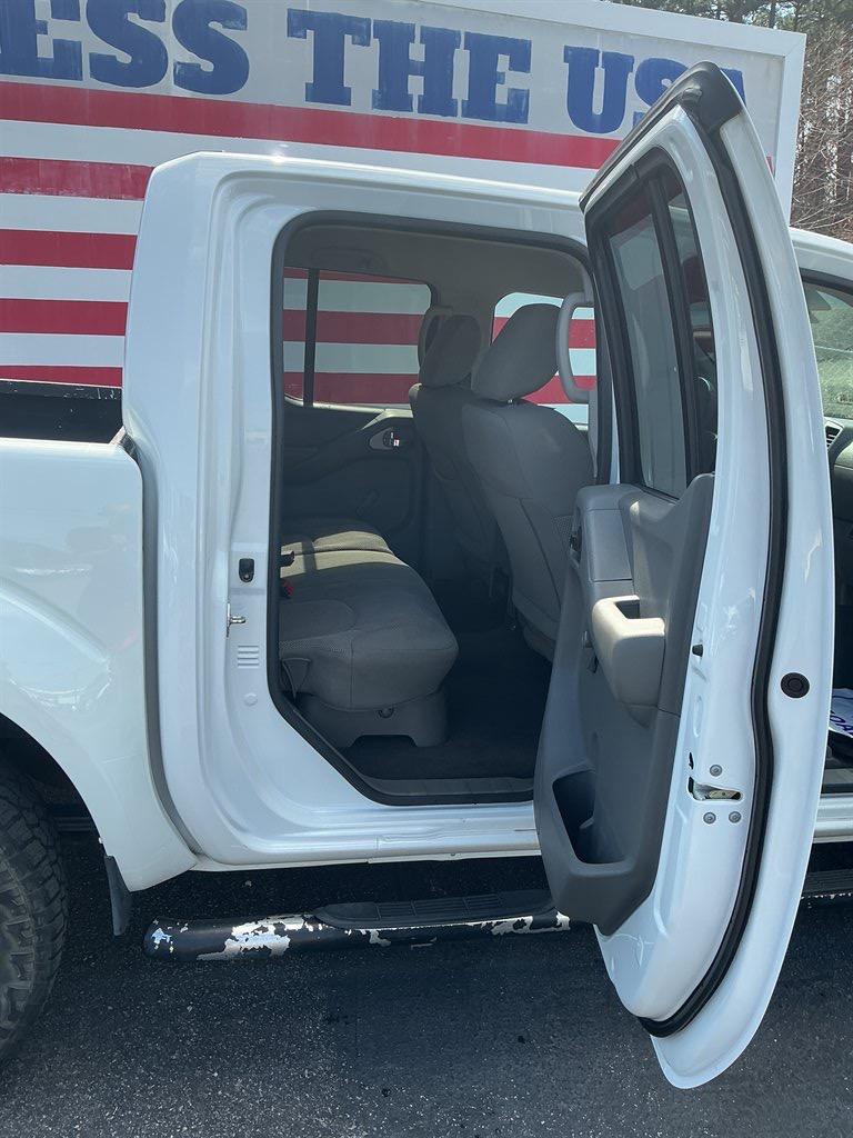 2019 Nissan Frontier - $15,000