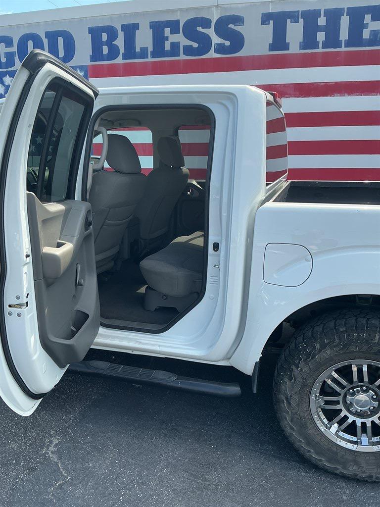 2019 Nissan Frontier - $15,000