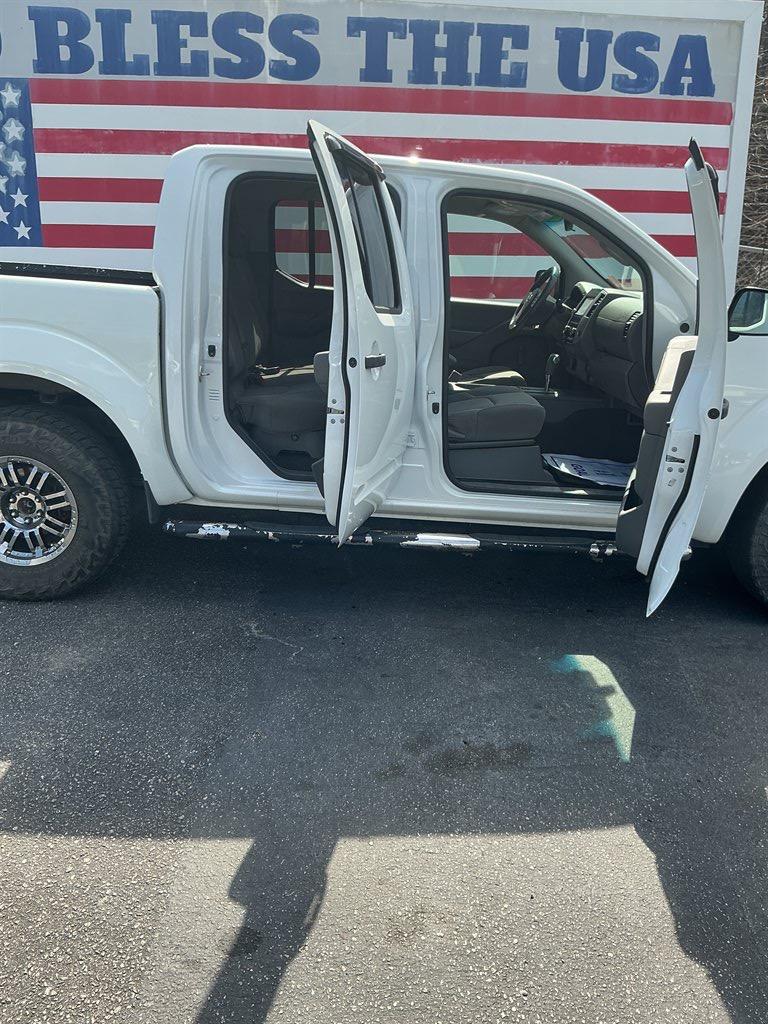 2019 Nissan Frontier - $15,000