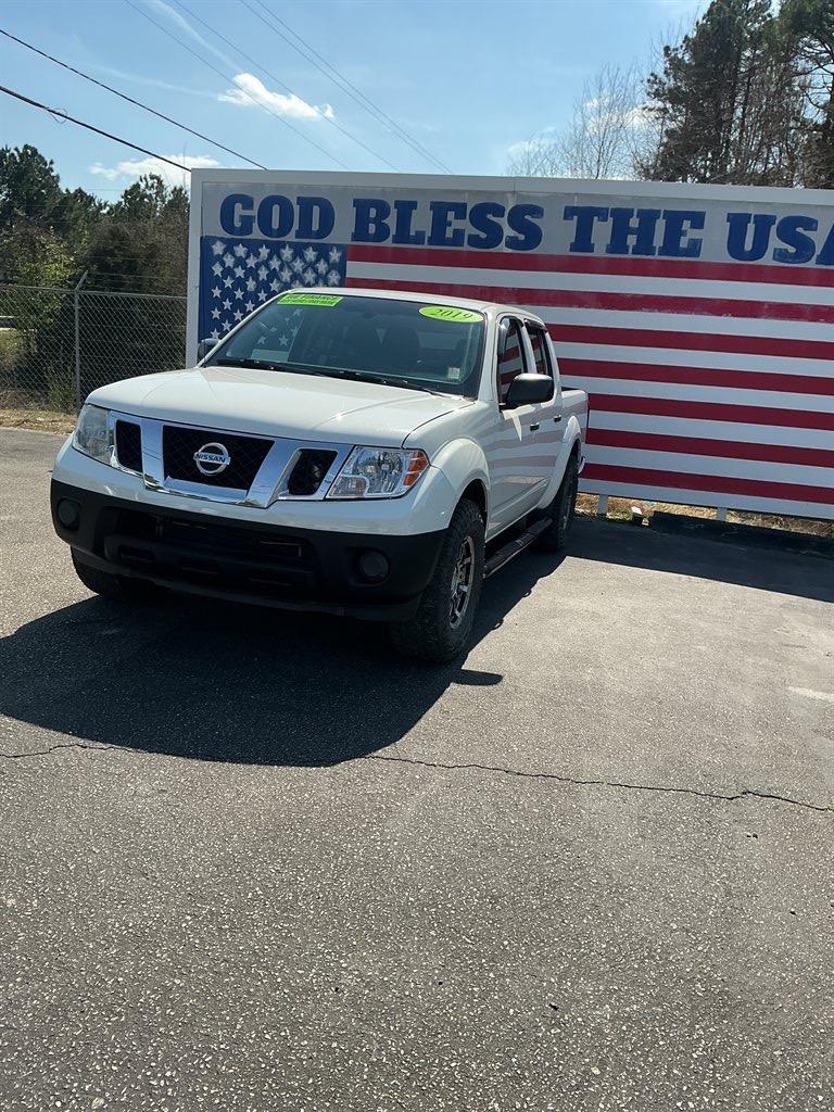 2019 Nissan Frontier - $15,000