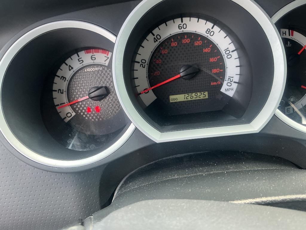2014 Toyota Tacoma - $19,900