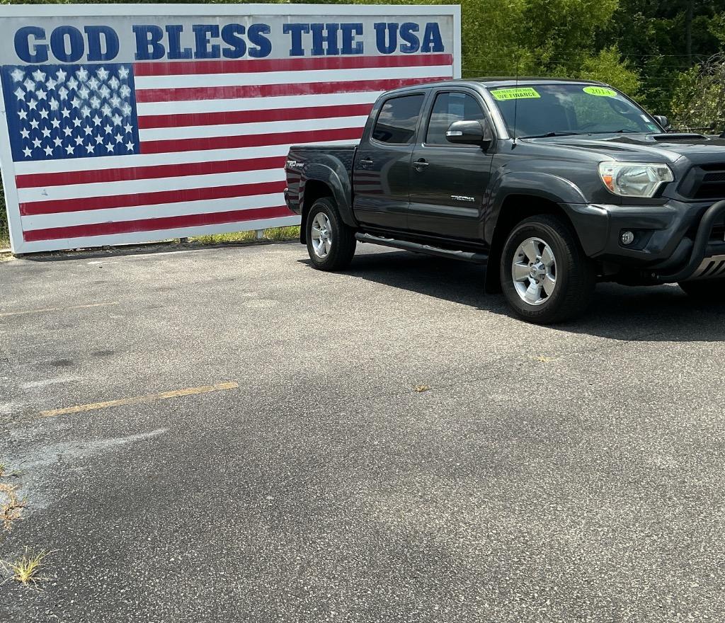 2014 Toyota Tacoma - $19,900