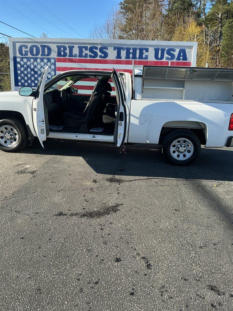 2013 Chevrolet Silverado 1500 - $12,000