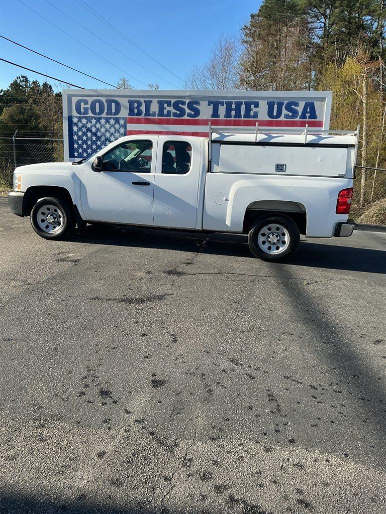 2013 Chevrolet Silverado 1500 - $12,000