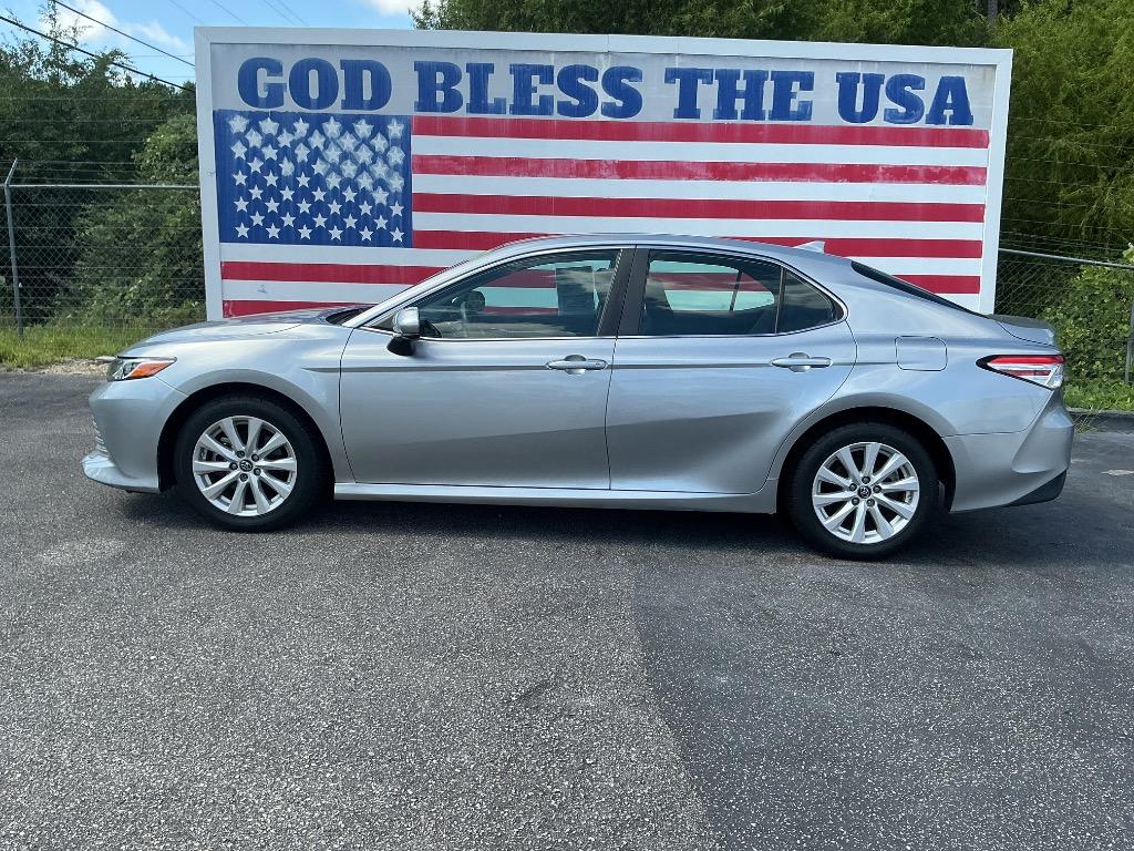 2019 Toyota Camry - $19,000