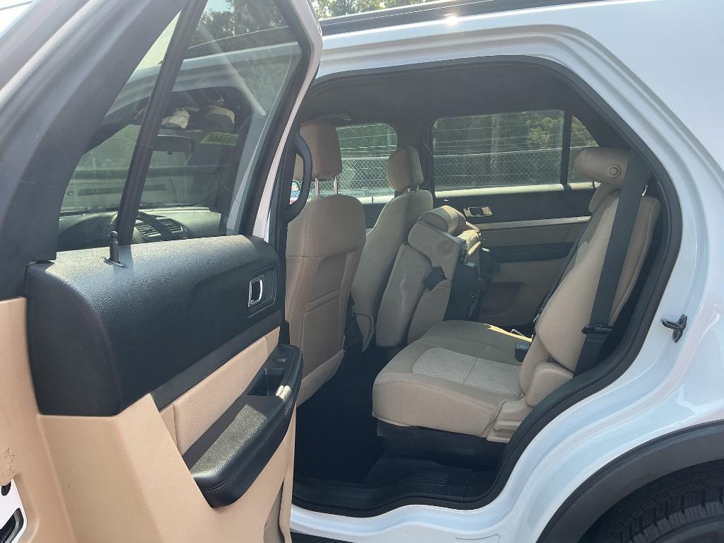 2016 Ford Explorer - $16,000