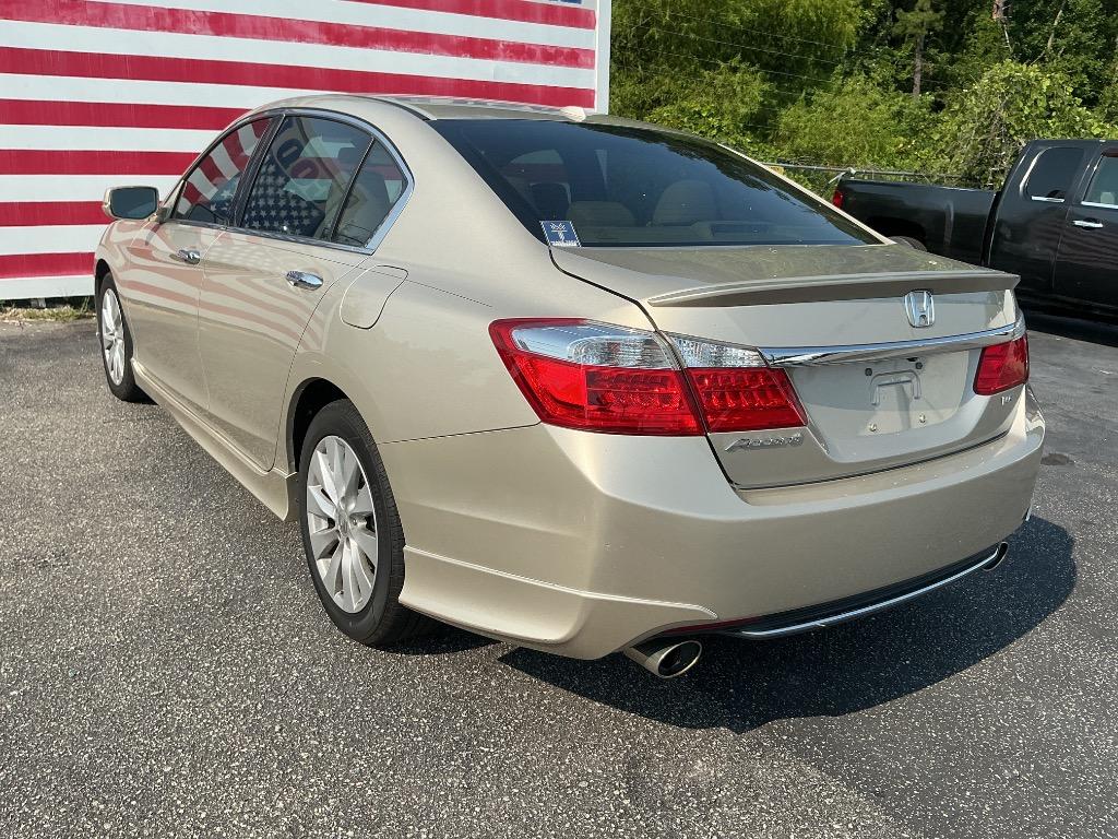 2014 Honda Accord - $15,500