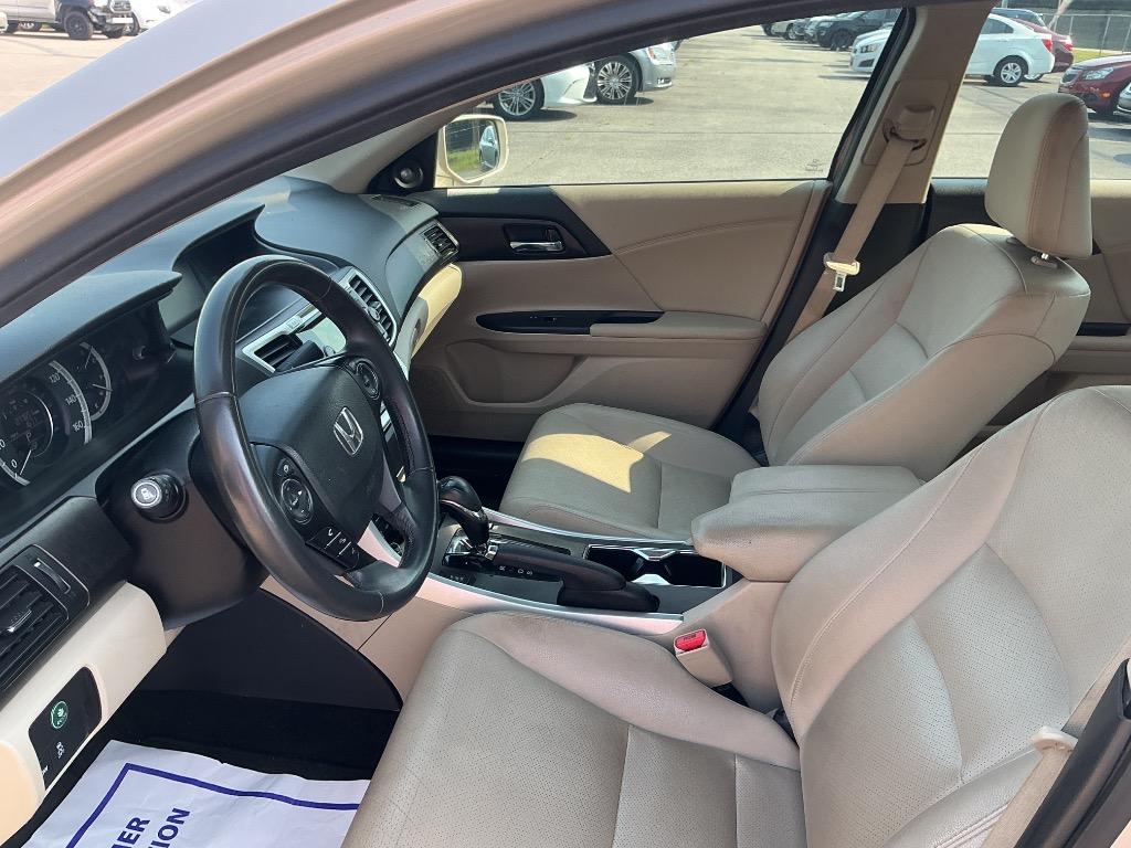 2014 Honda Accord - $15,500