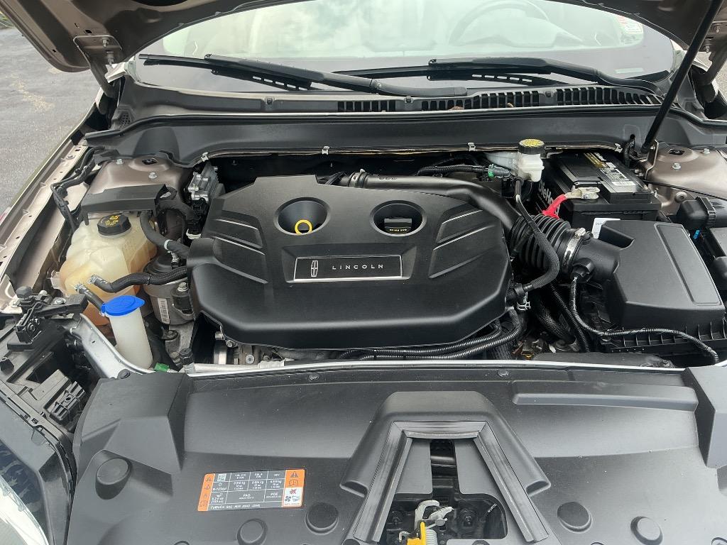 2018 Lincoln MKZ - $15,000