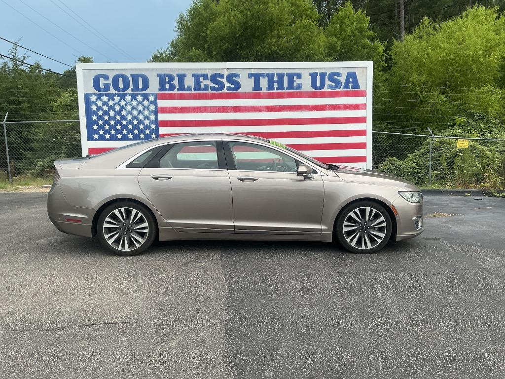 2018 Lincoln MKZ - $15,000
