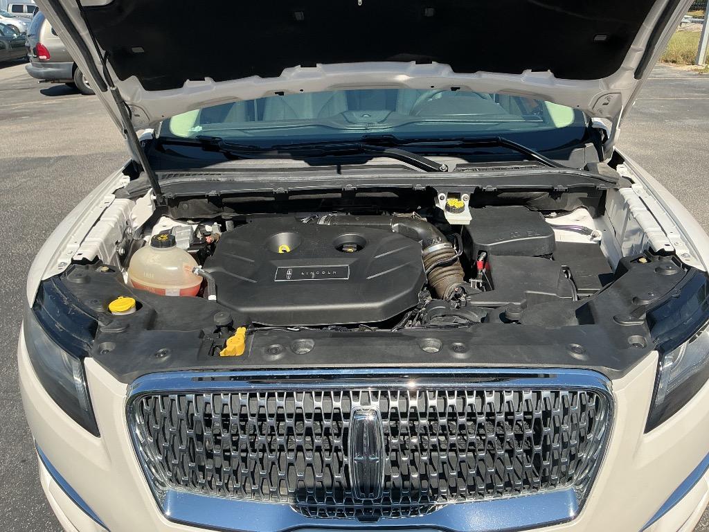 2019 Lincoln MKC - $19,000