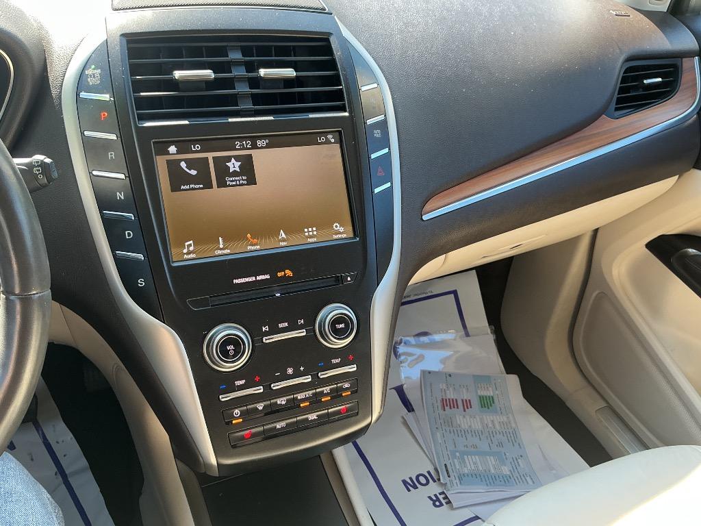 2019 Lincoln MKC - $19,000