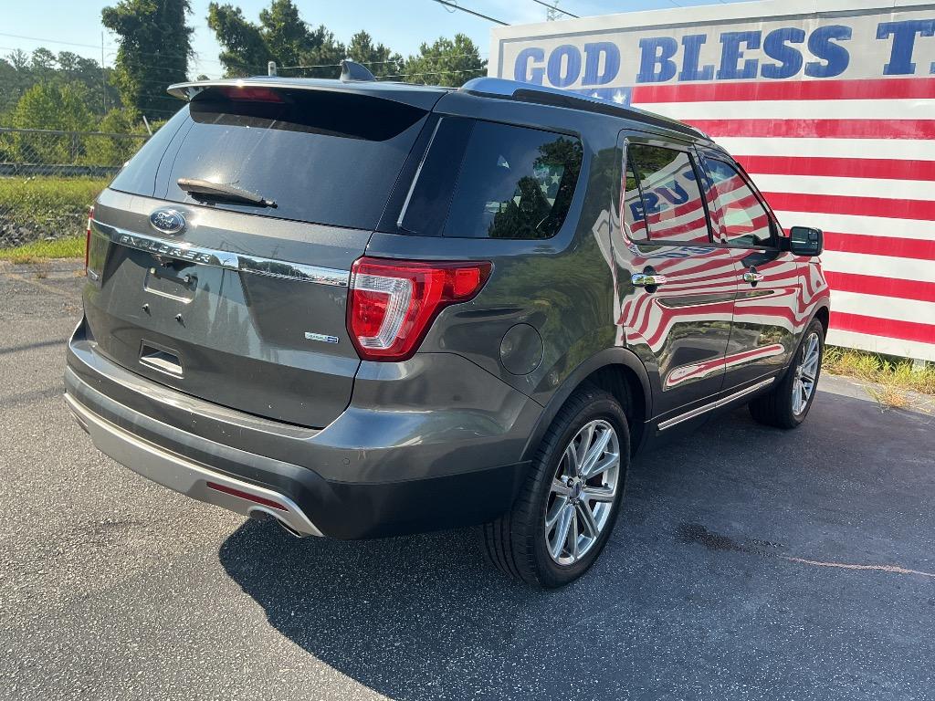 2016 Ford Explorer - $16,500