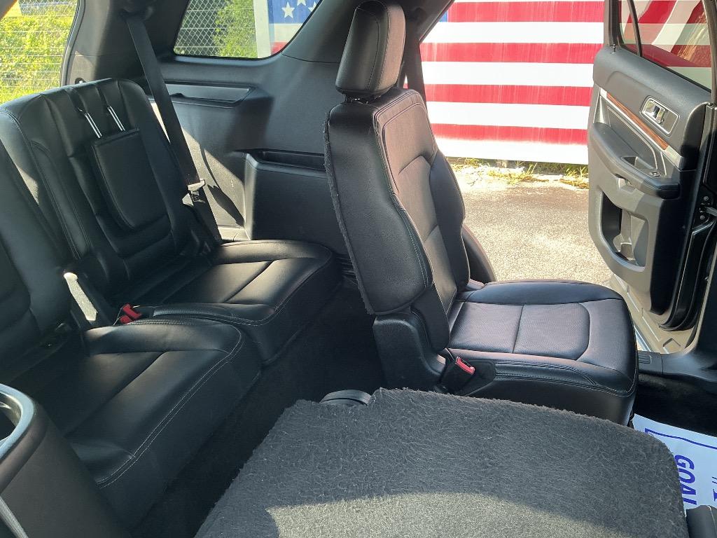 2016 Ford Explorer - $16,500