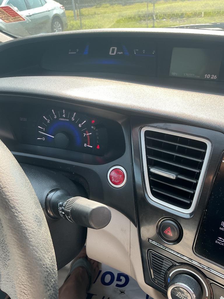 2014 Honda Civic - $9,000