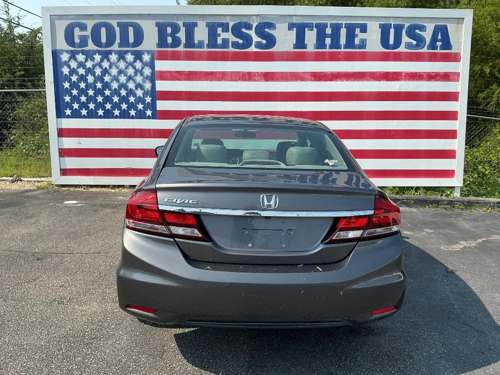2014 Honda Civic - $9,000