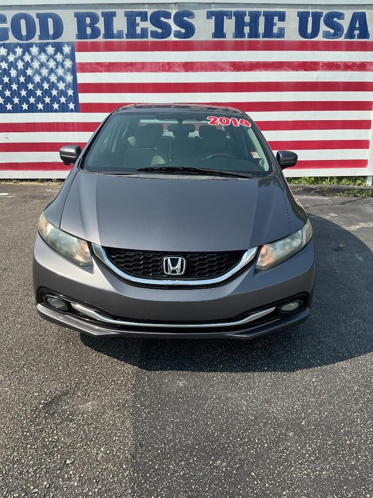 2014 Honda Civic - $9,000
