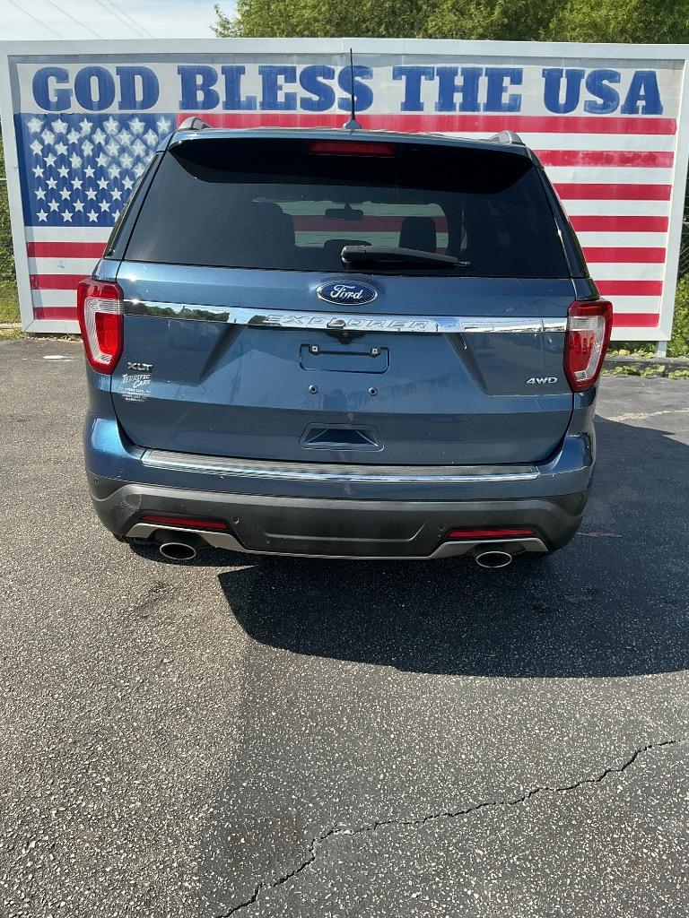 2018 Ford Explorer - $11,000