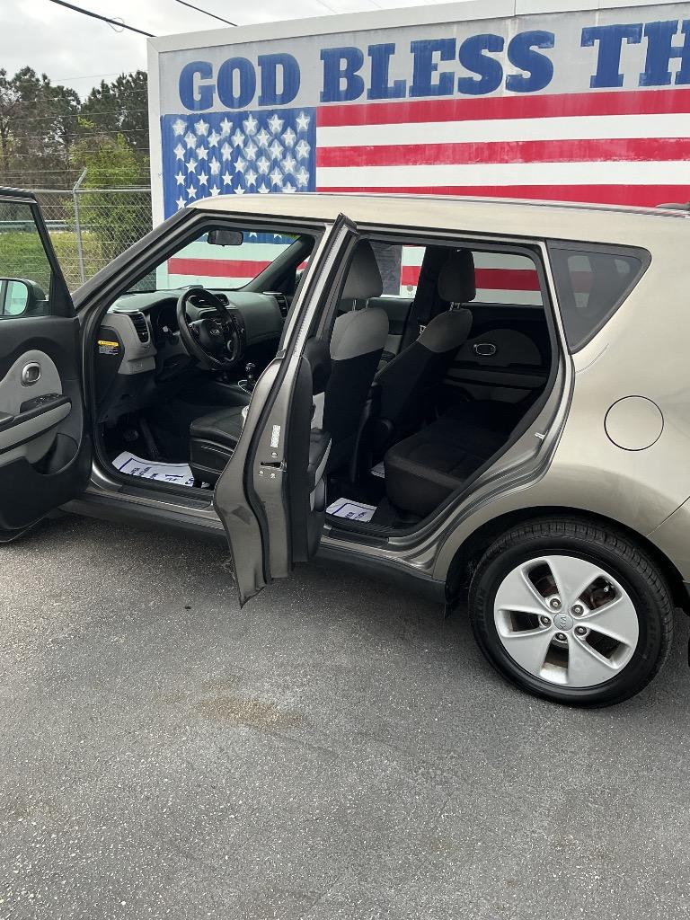 2016 Kia Soul - $6,000