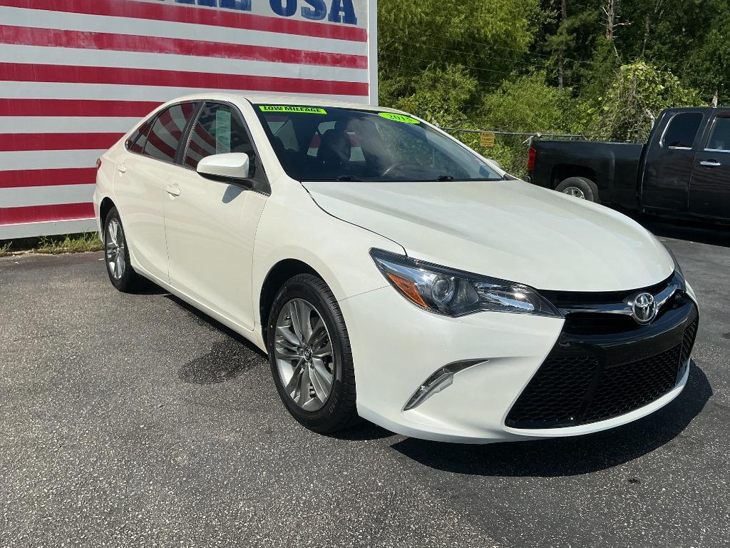 2015 Toyota Camry - $16,500