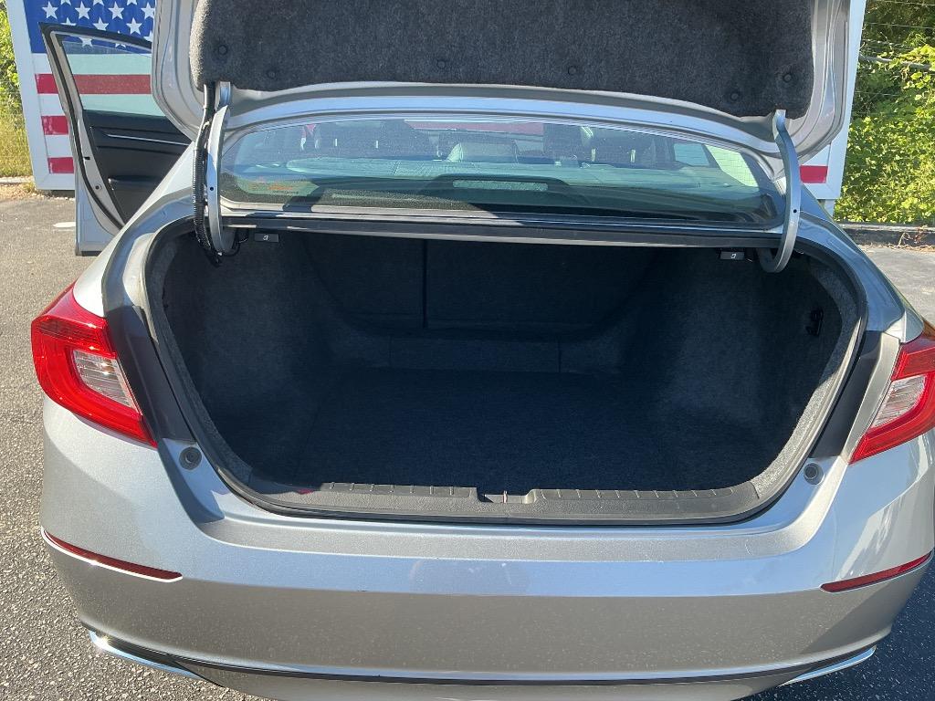 2019 Honda Accord - $18,000
