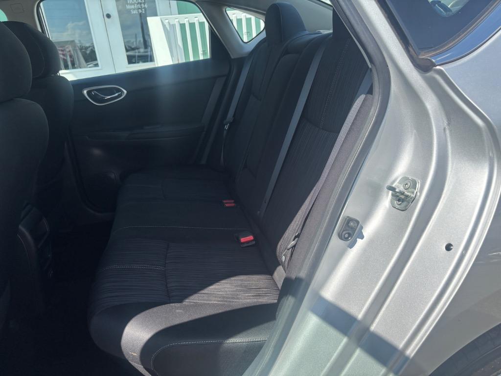 2018 Nissan Sentra S photo