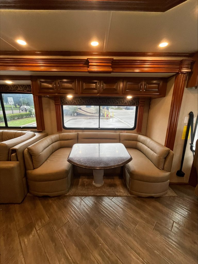 2019 Fleetwood DISCOVERY 38K  photo