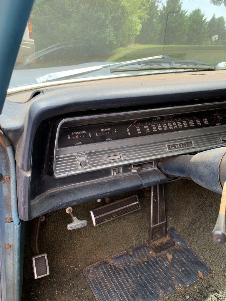 1967 Chrysler Newport - $3,975