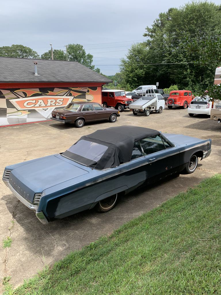 1967 Chrysler Newport - $3,975