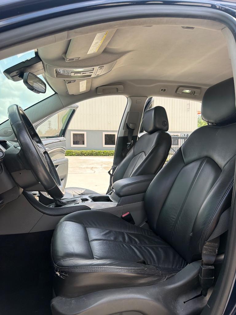 2011 Cadillac SRX - $7,995
