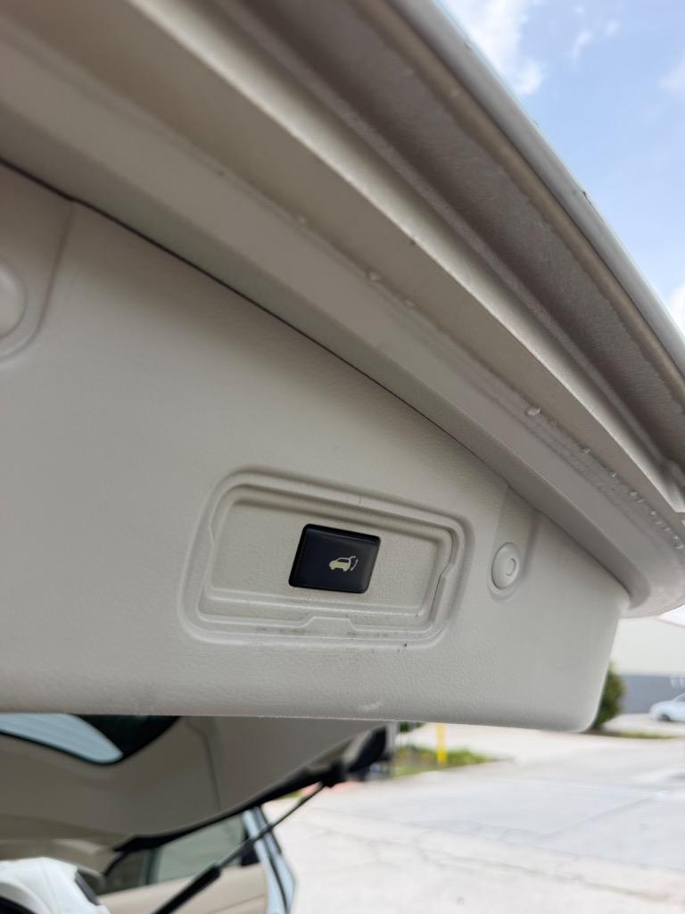 2010 Nissan Murano - $7,995