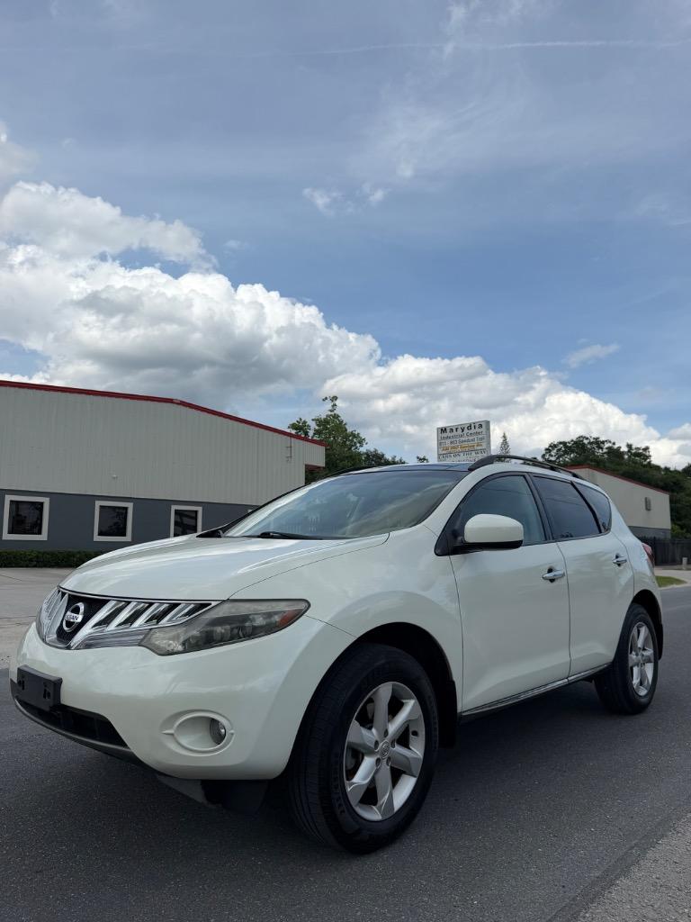 2010 Nissan Murano - $7,995