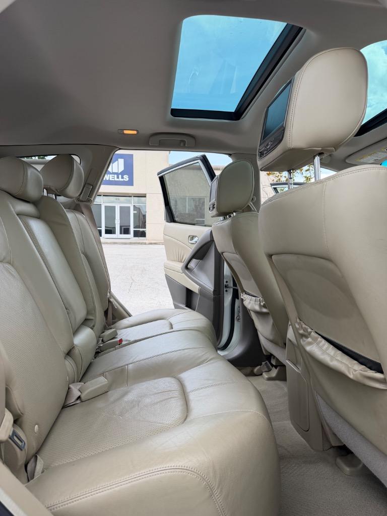2010 Nissan Murano - $7,995