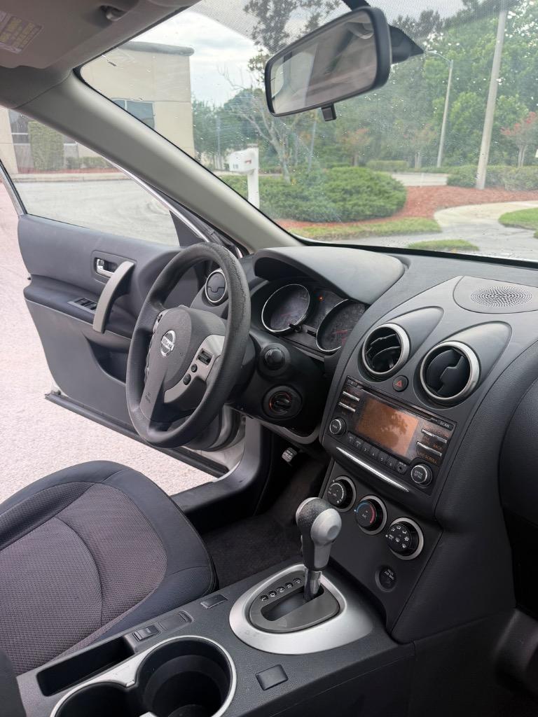 2012 Nissan Rogue - $5,995