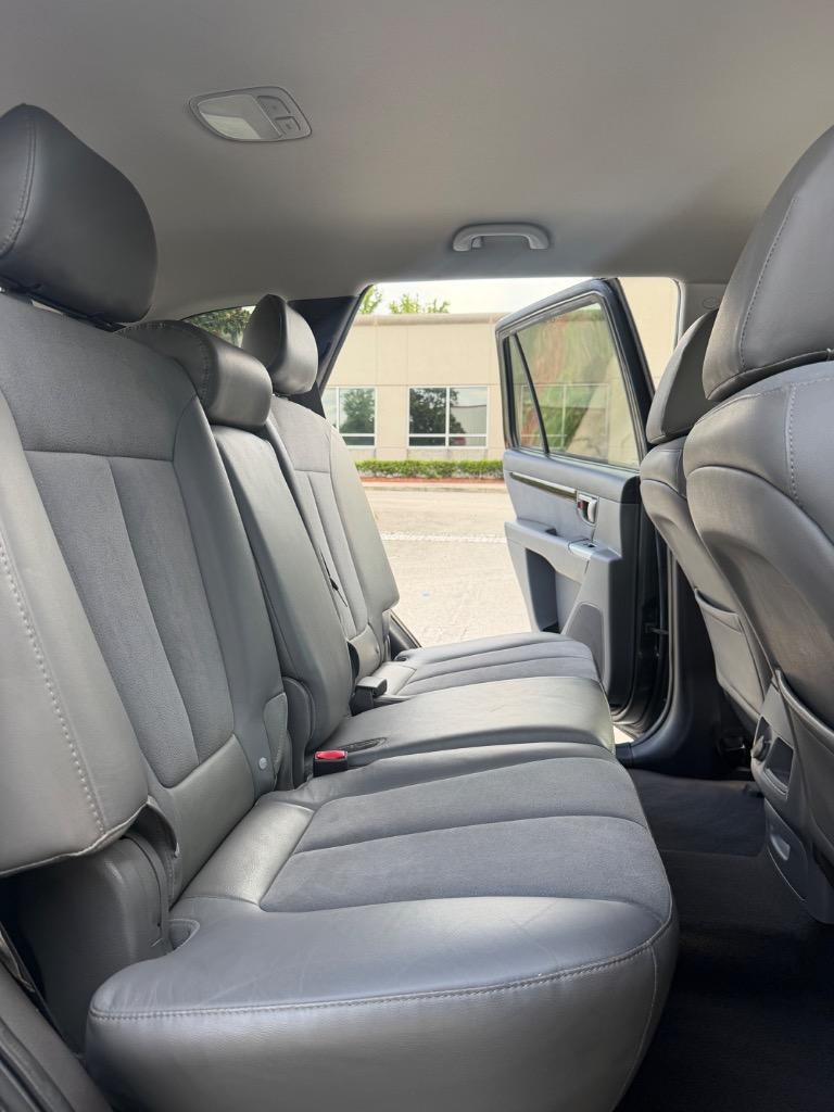2010 Hyundai Santa Fe - $8,995